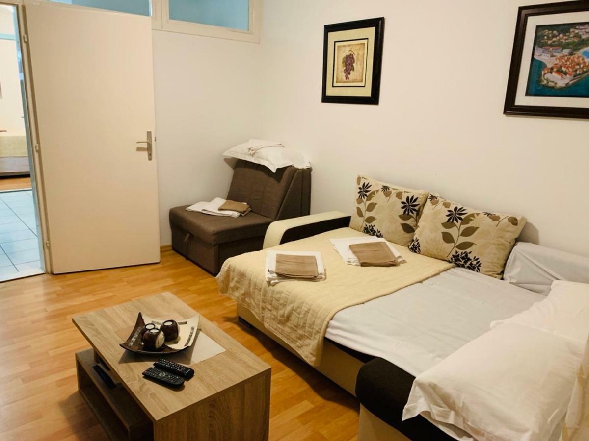 Apartment Oleander Budva Bagian luar foto